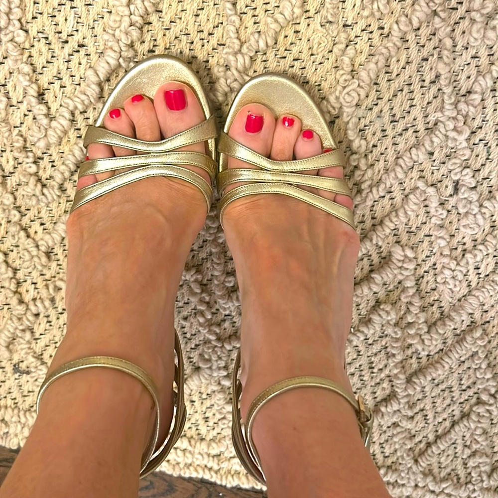 Gucci gold platform heels with ankle strap - flawless! Pro soles in nude.